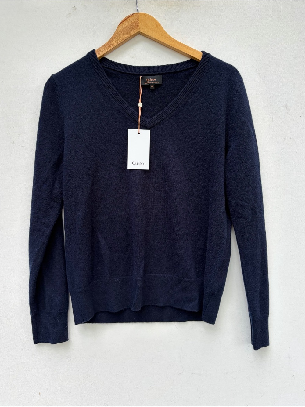 Quince Mongolian Cashmere V Neck Sweater NWT